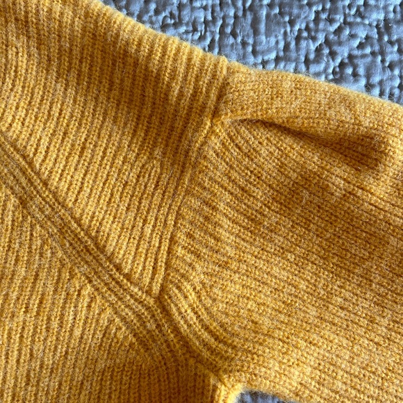 Rag& bone sweater size S in great almost new condition - Picture 3 of 5
